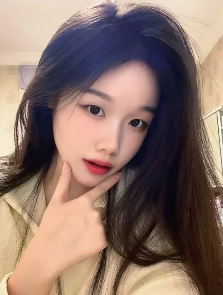 南山白嫩兼职甜妹米儿