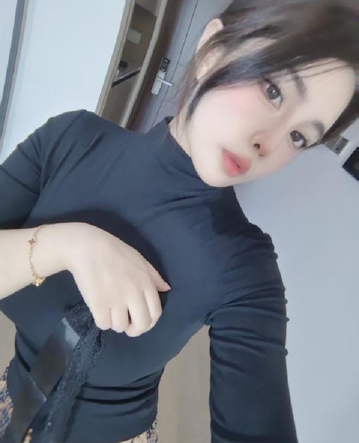 纯欲极品cc老师