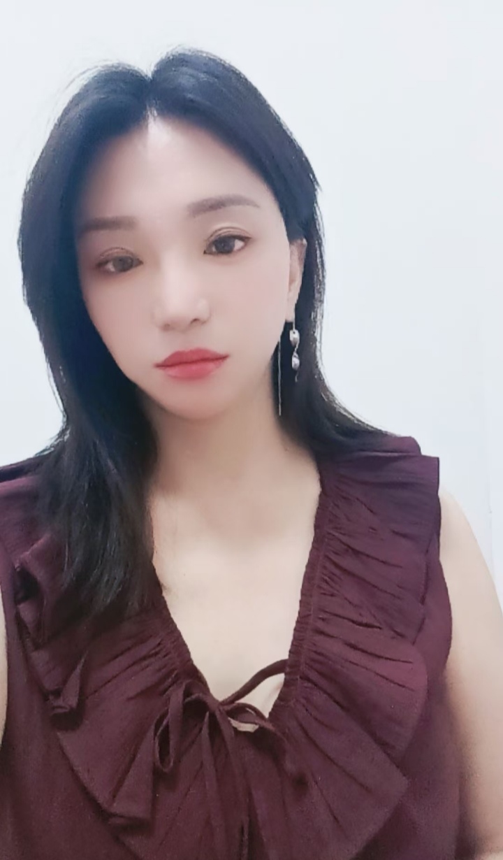 上城纯欲小画老师