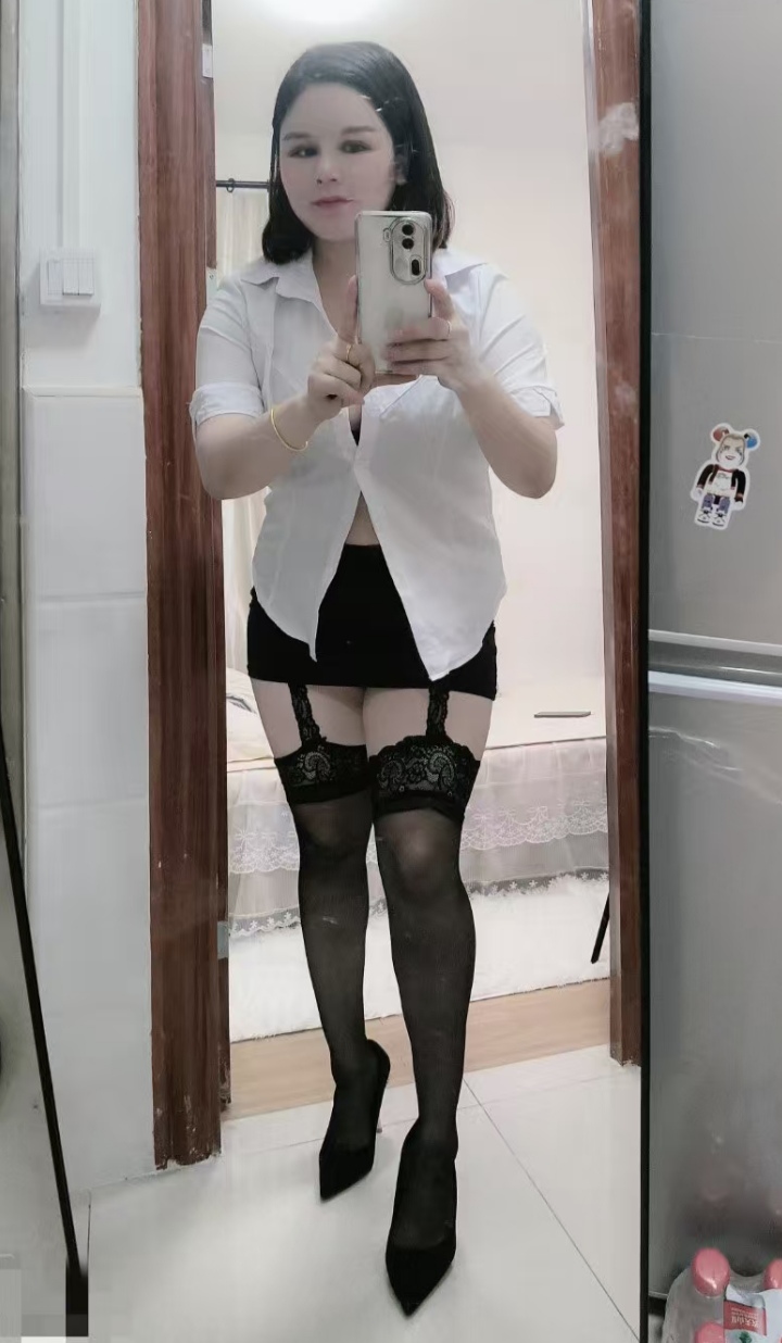 宝安情趣欲女莹莹