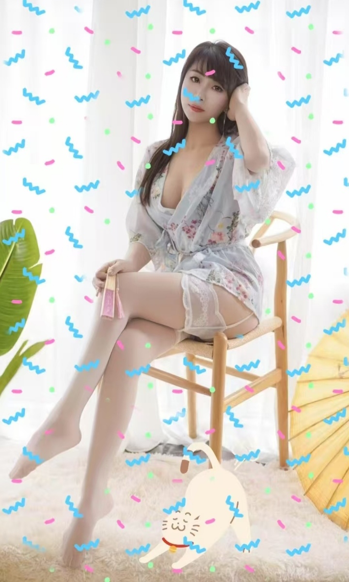 东站情趣欲女向日葵