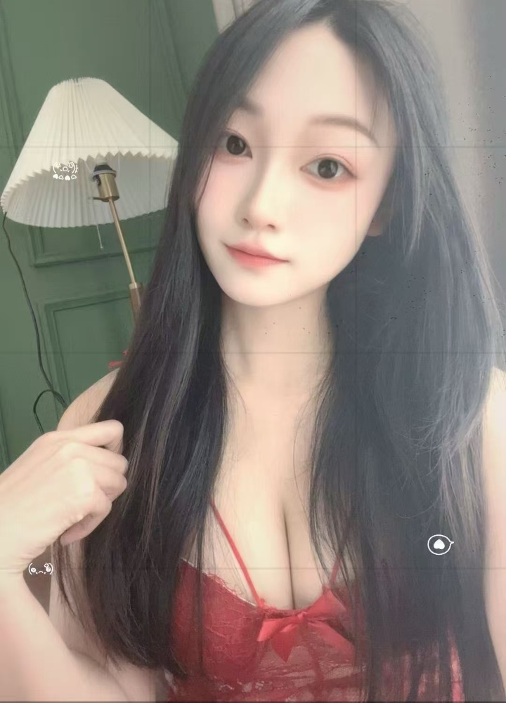 朝阳美乳嫩妹小豆芽