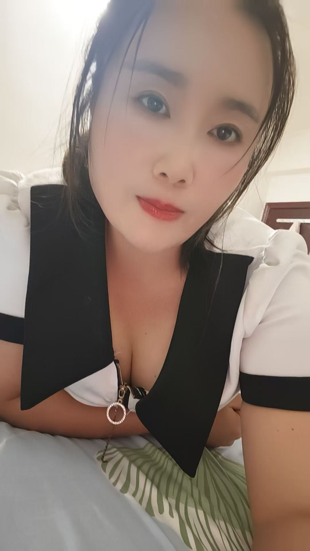 海珠东晓南e1出口 抓龙筋 小蜜蜂