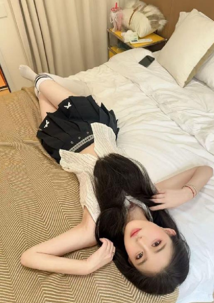 调教反差女友悠悠