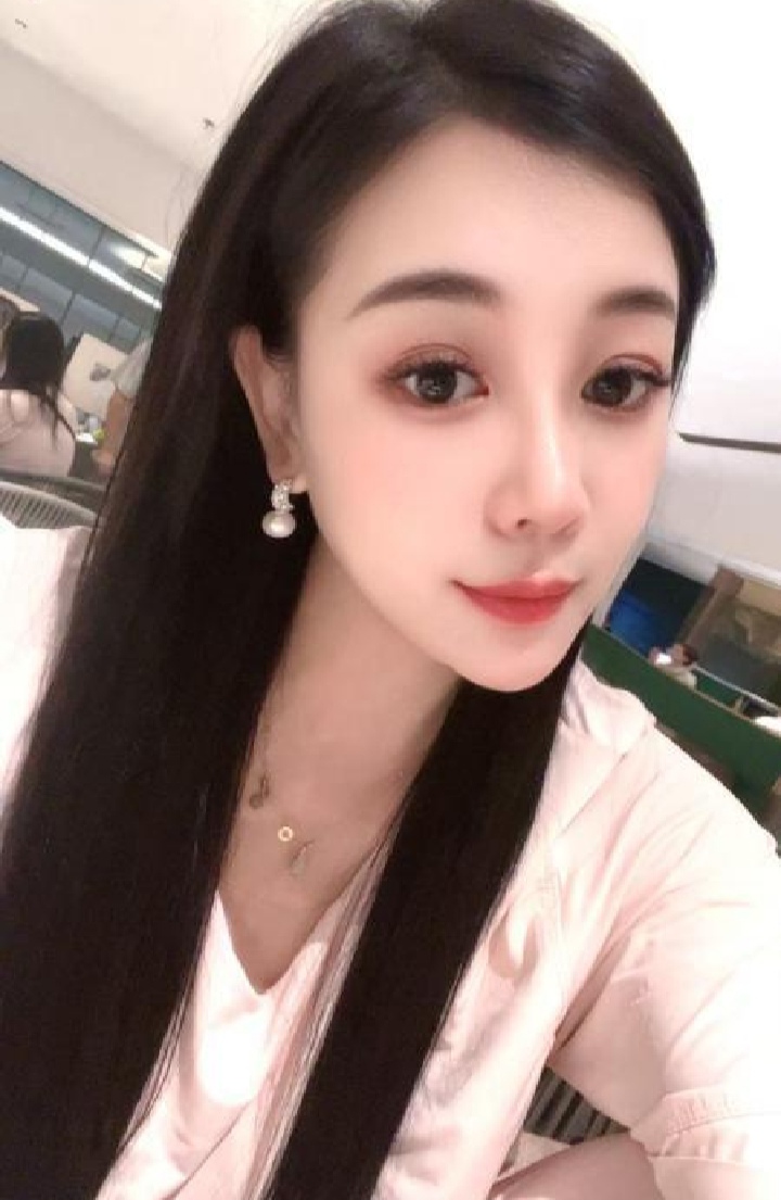 铁西魅惑少妇小酒窝