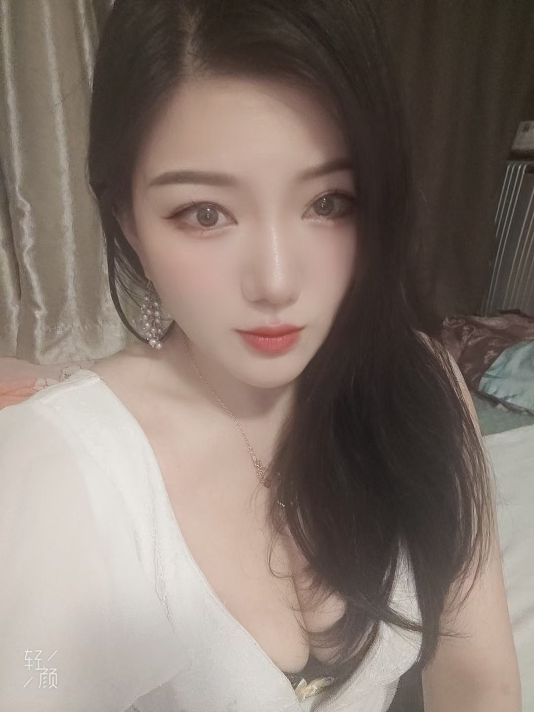 双飞丰润姐妹花灵儿