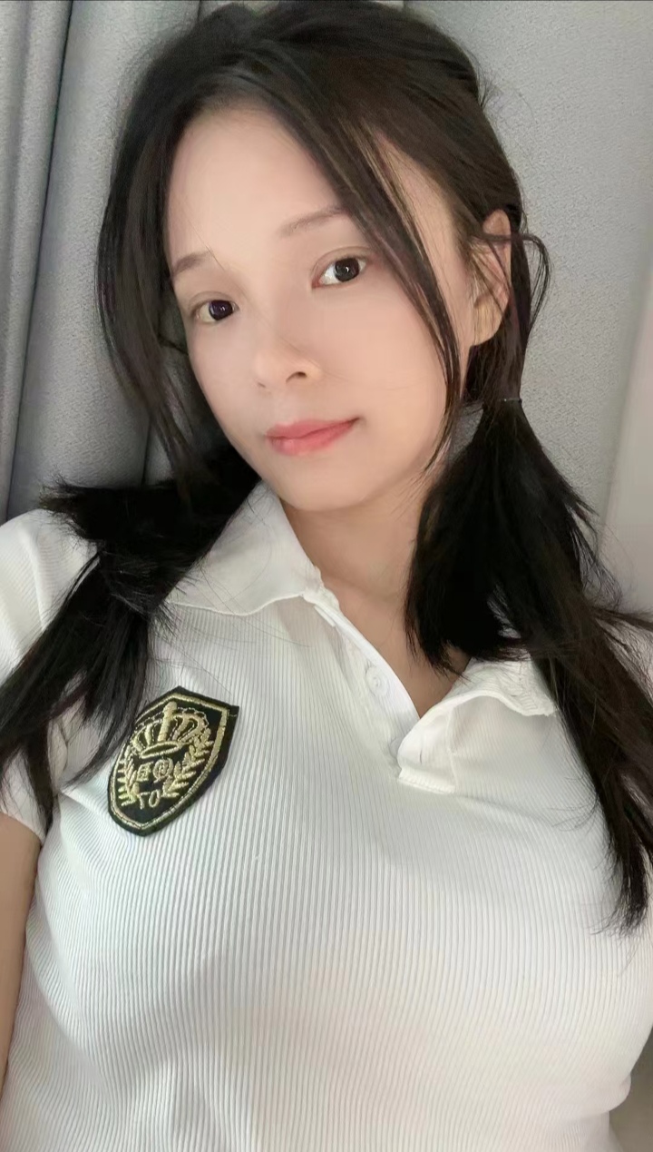 包河白嫩小女友雅婷