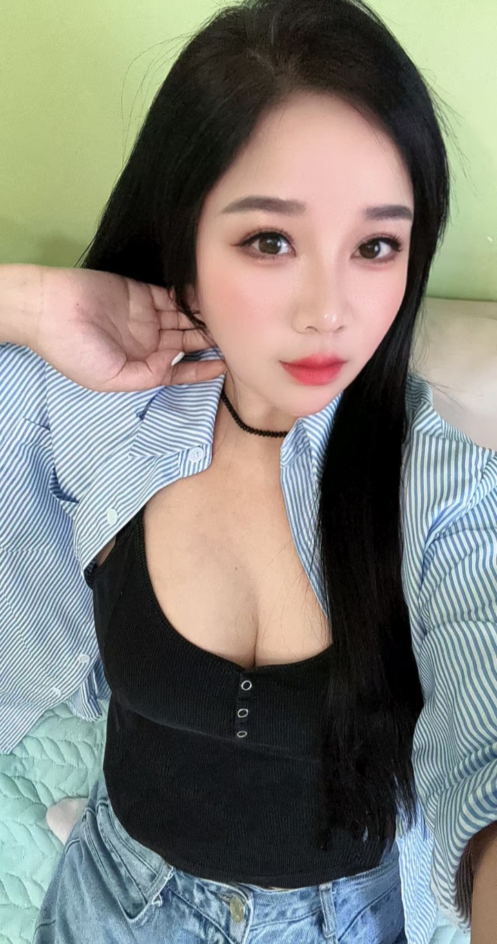 尤物身材美妞妮妮