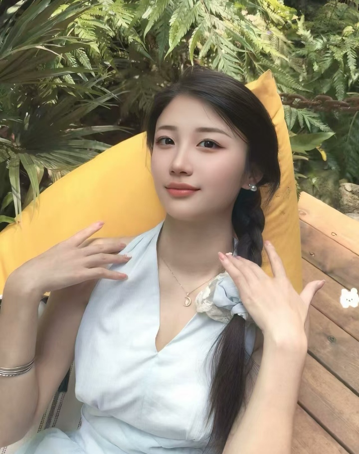 纯欲白嫩甜妹思思