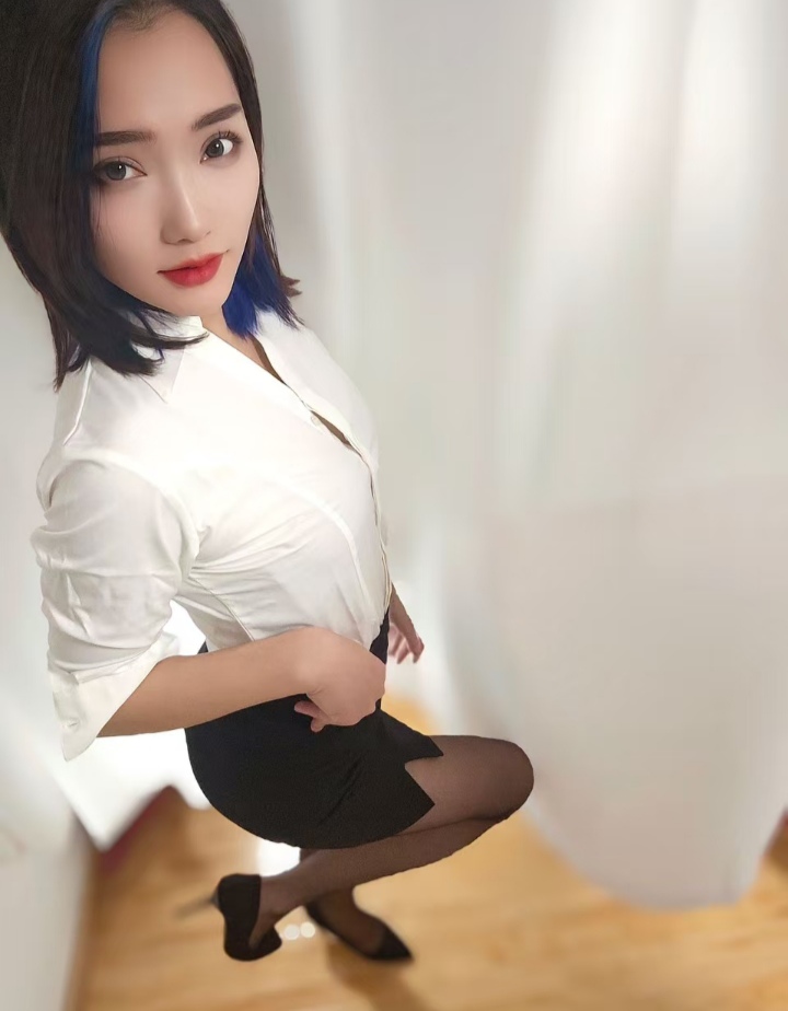 丝足美腿辣妹lisa