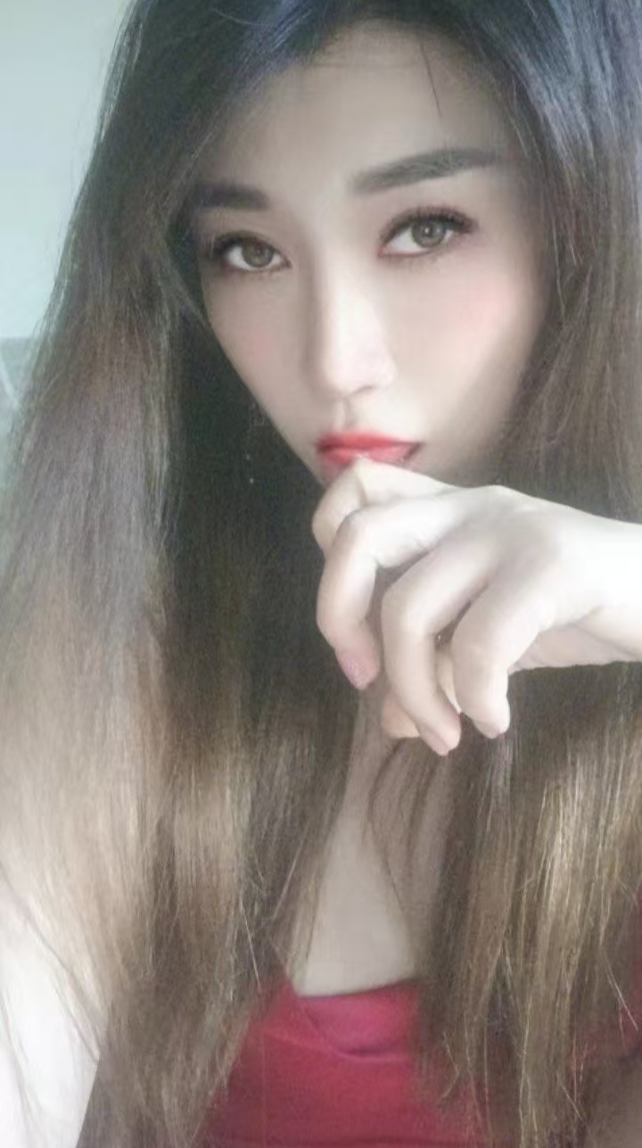 渝北眼镜媚狐狸花妹