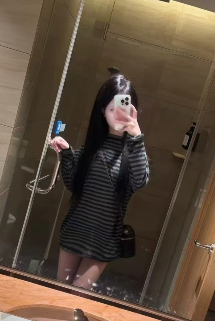 白嫩兼职甜妹可可