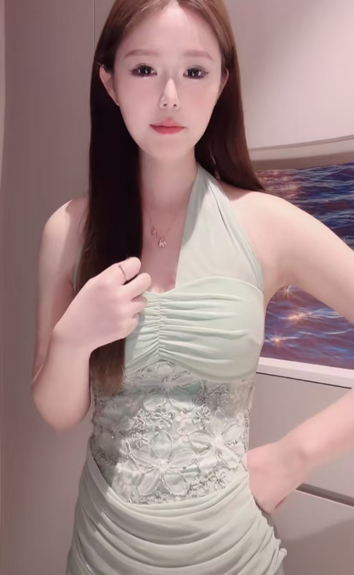 坂田白嫩甜妹果果