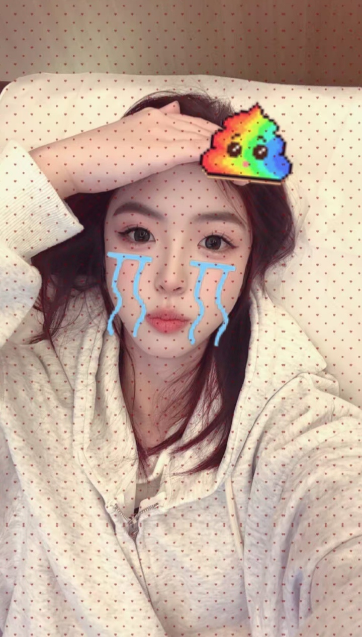 双井长腿嫩妹小七