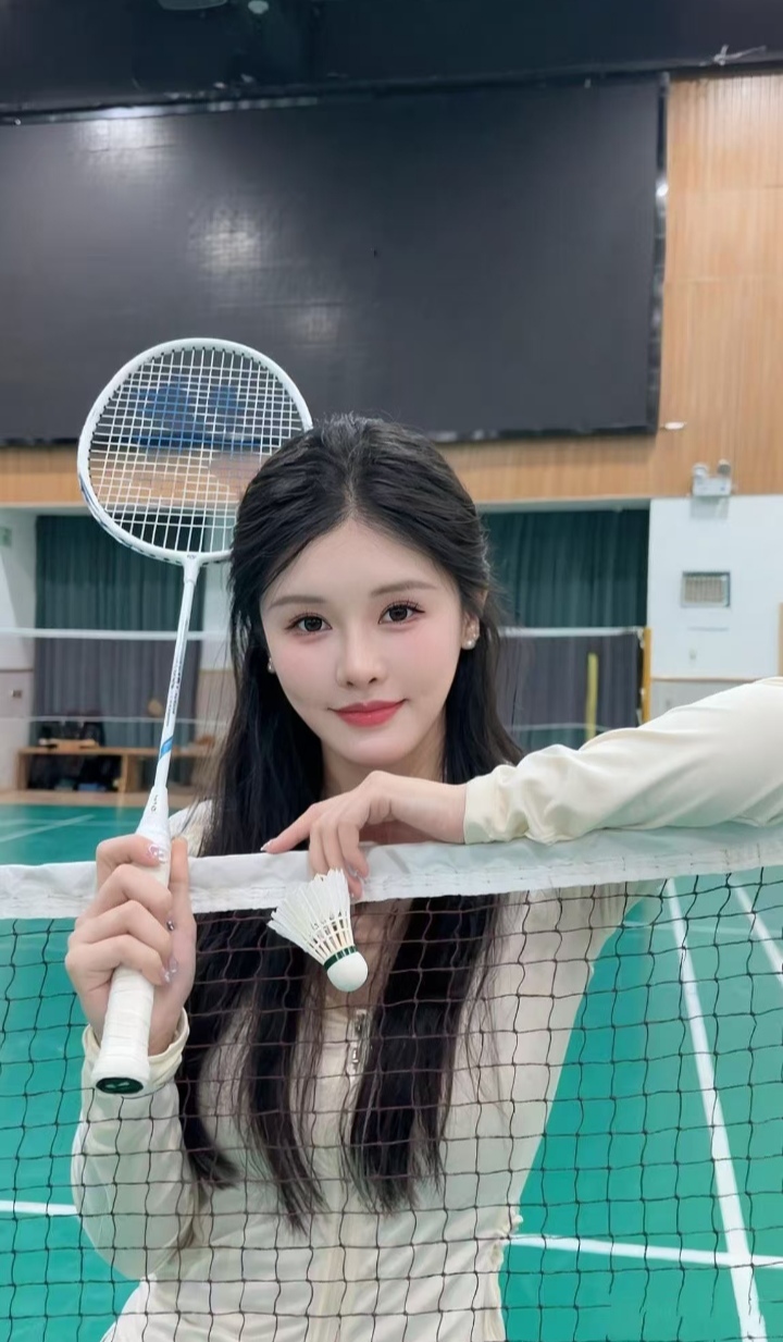 东站兼职钢琴老师lili