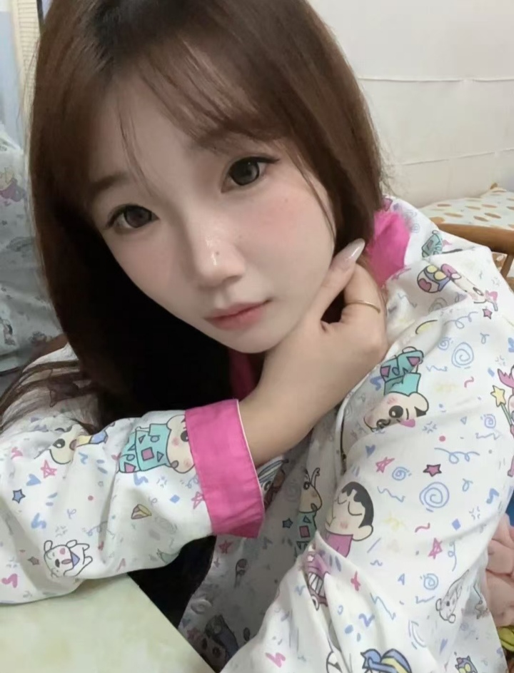 番禺白嫩甜妹小雨