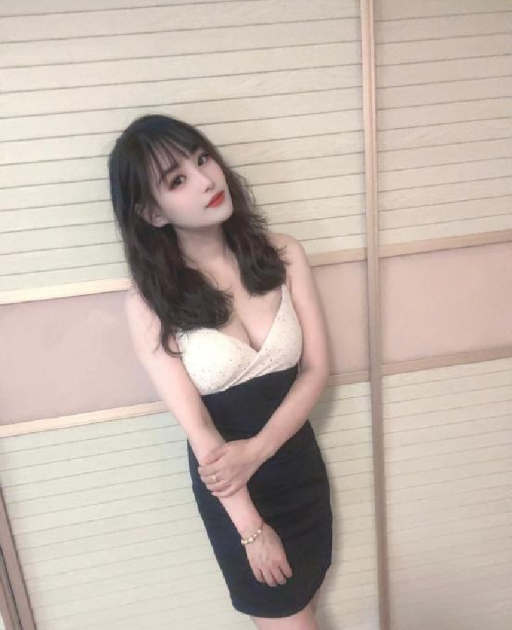 丝袜控御姐