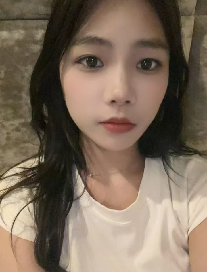 月湖兼职嫩妹汉堡包