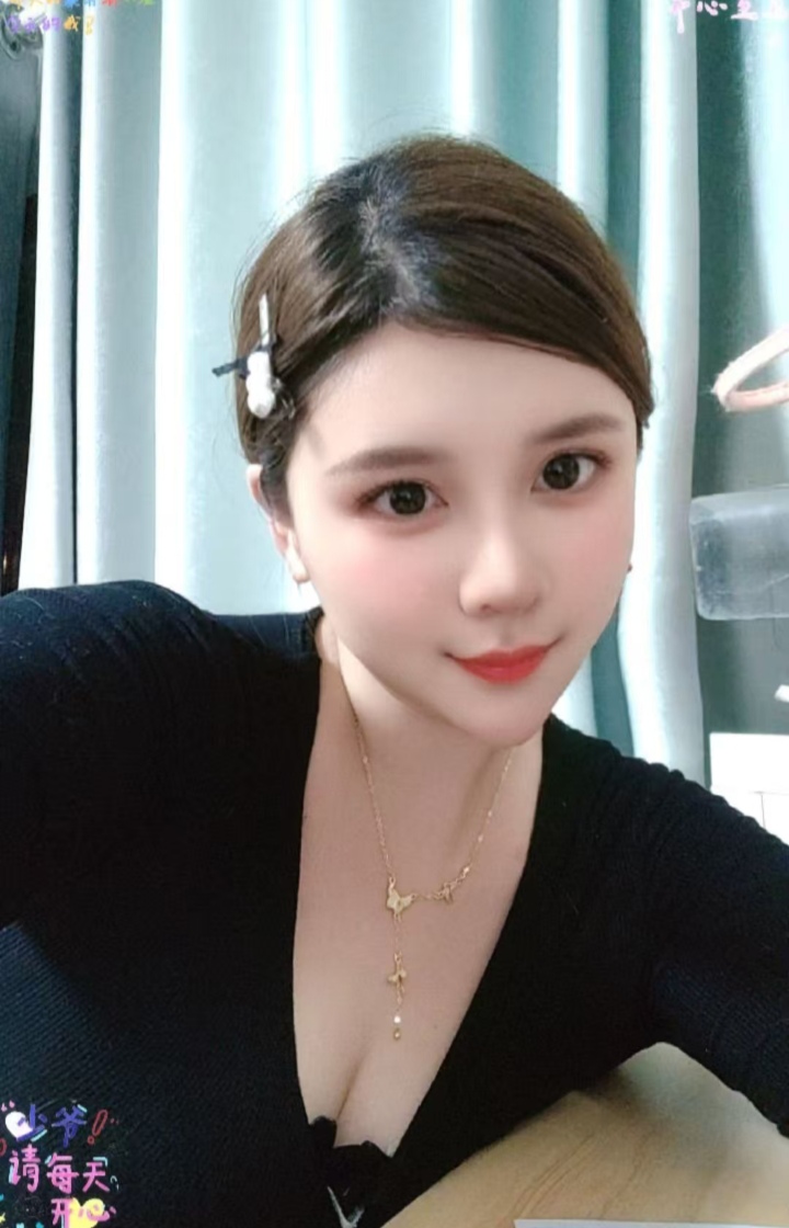 马群美艳辣妹香香