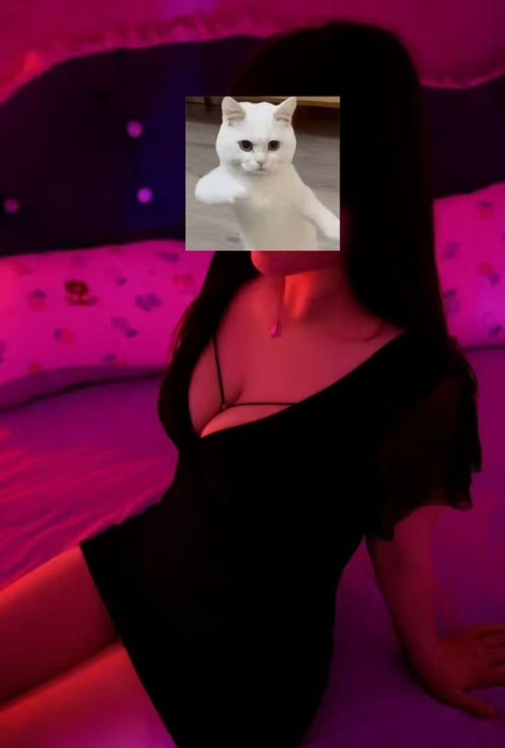 丰润辣妹桃子小姐姐