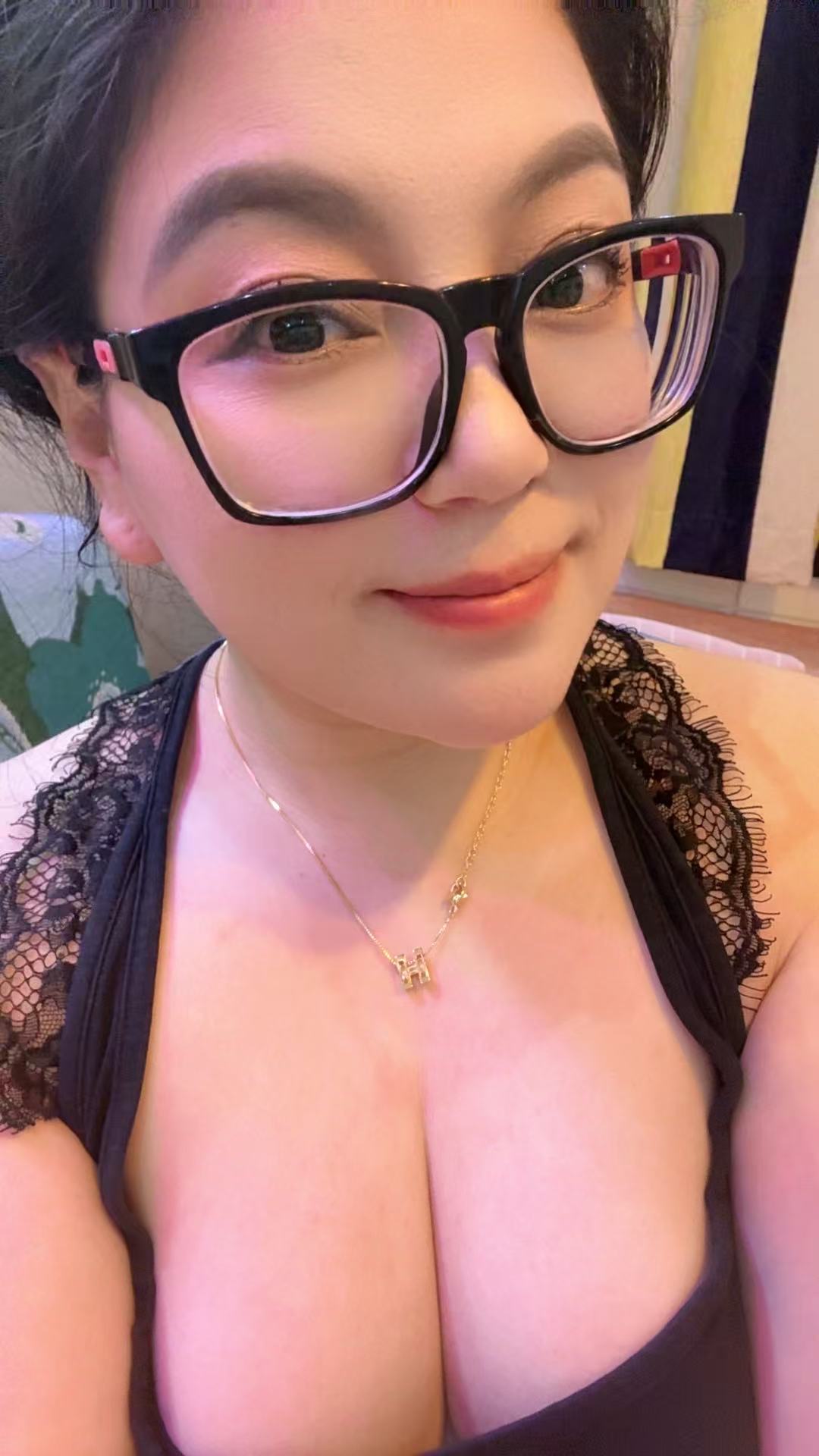 热情主动丰满人妻