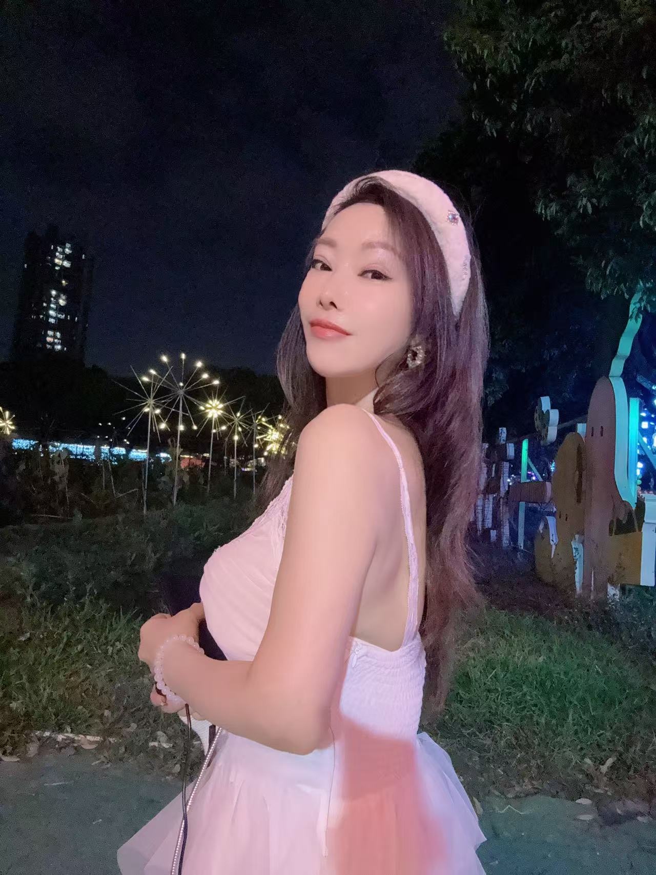 主动伺候 KH好 木桶泡澡 av水床 天河车陂 婉君