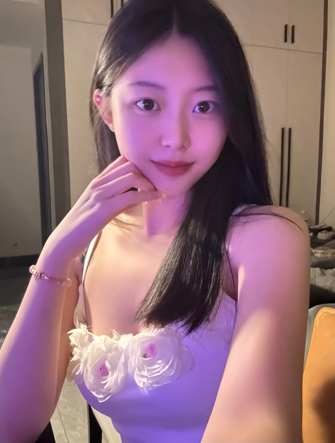 刚下水女孩，乖巧听话懂配合