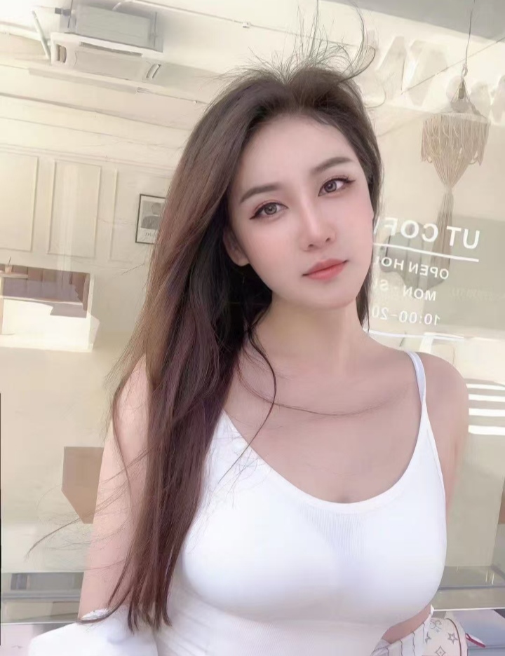 福田美乳眼镜尤物白苏