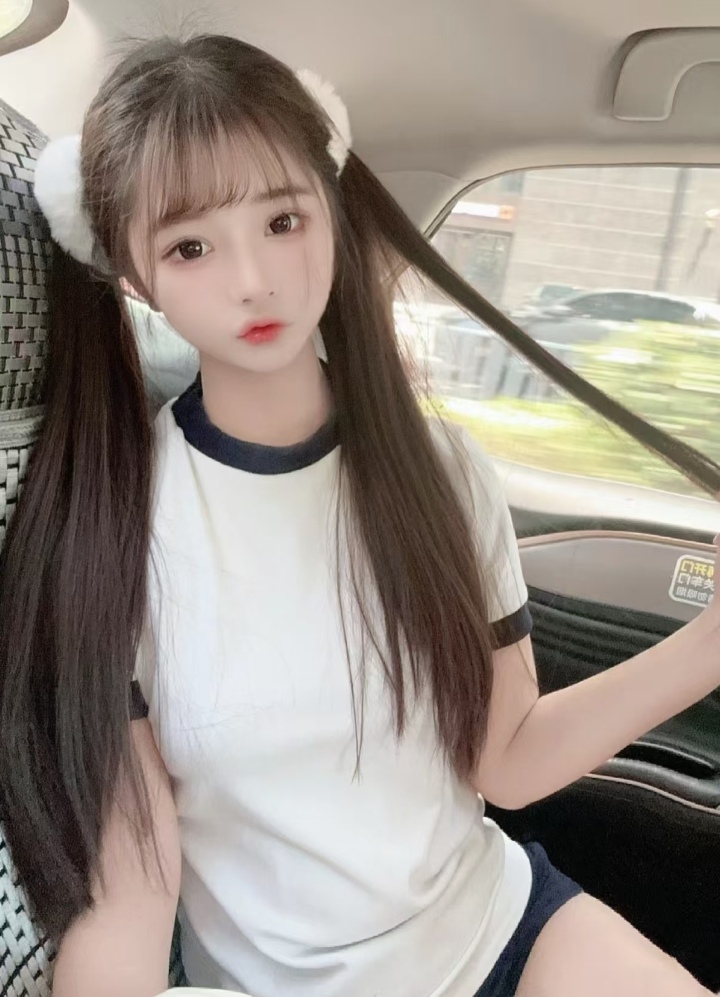 徐汇双马尾嫩妹烟烟