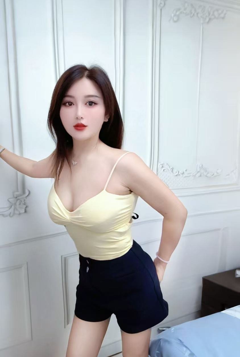 纤腰美臀Sao少妇 白云梅花园瑾瑜