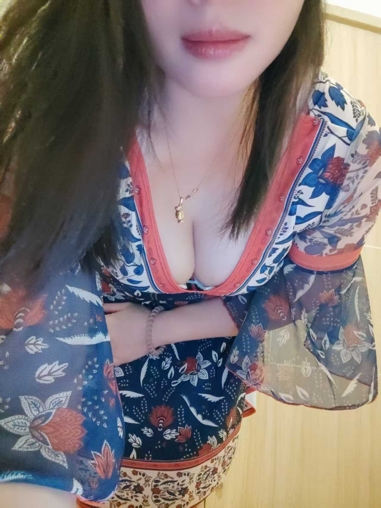 龙湖时代性感媚儿