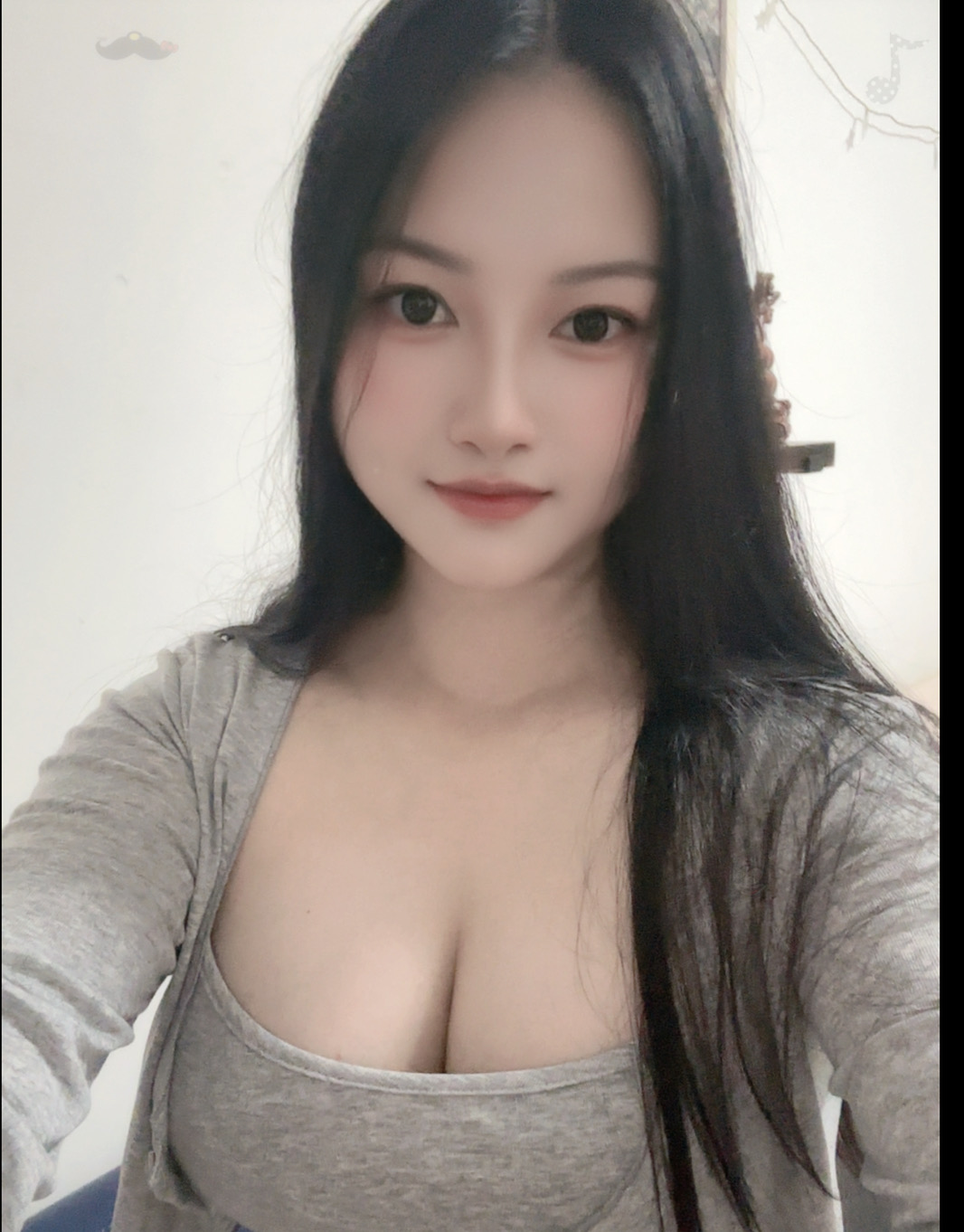 海珠昌岗芯芯 38d大白兔 微胖有肉感 屁股大又翘