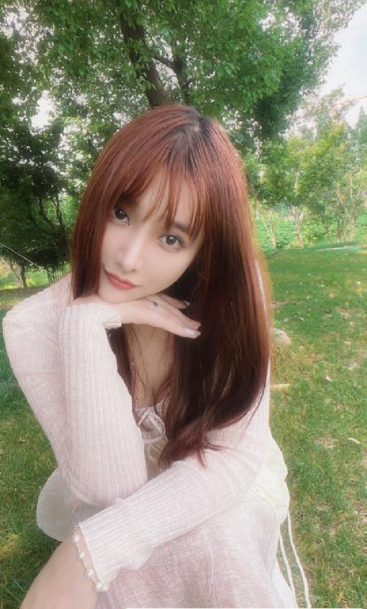 九堡给长直美腿辣妹