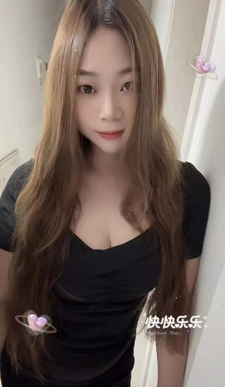 虎丘大长腿御姐欣欣