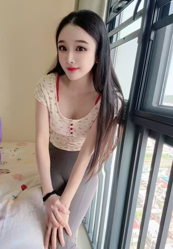 深圳市龙岗区性感碧霞