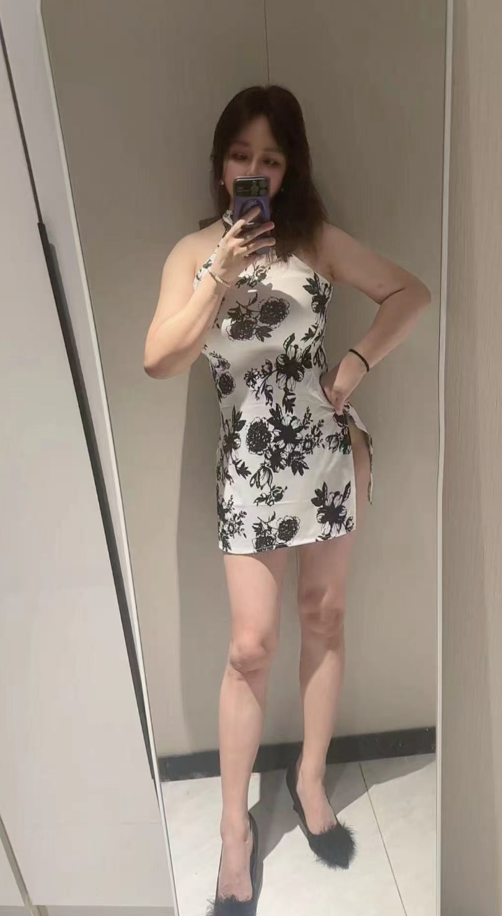 上城大肉弹辣妹涵涵