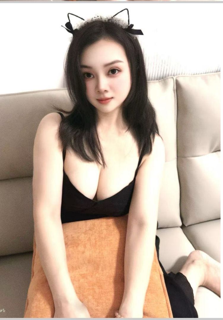 南山大新居家少妇