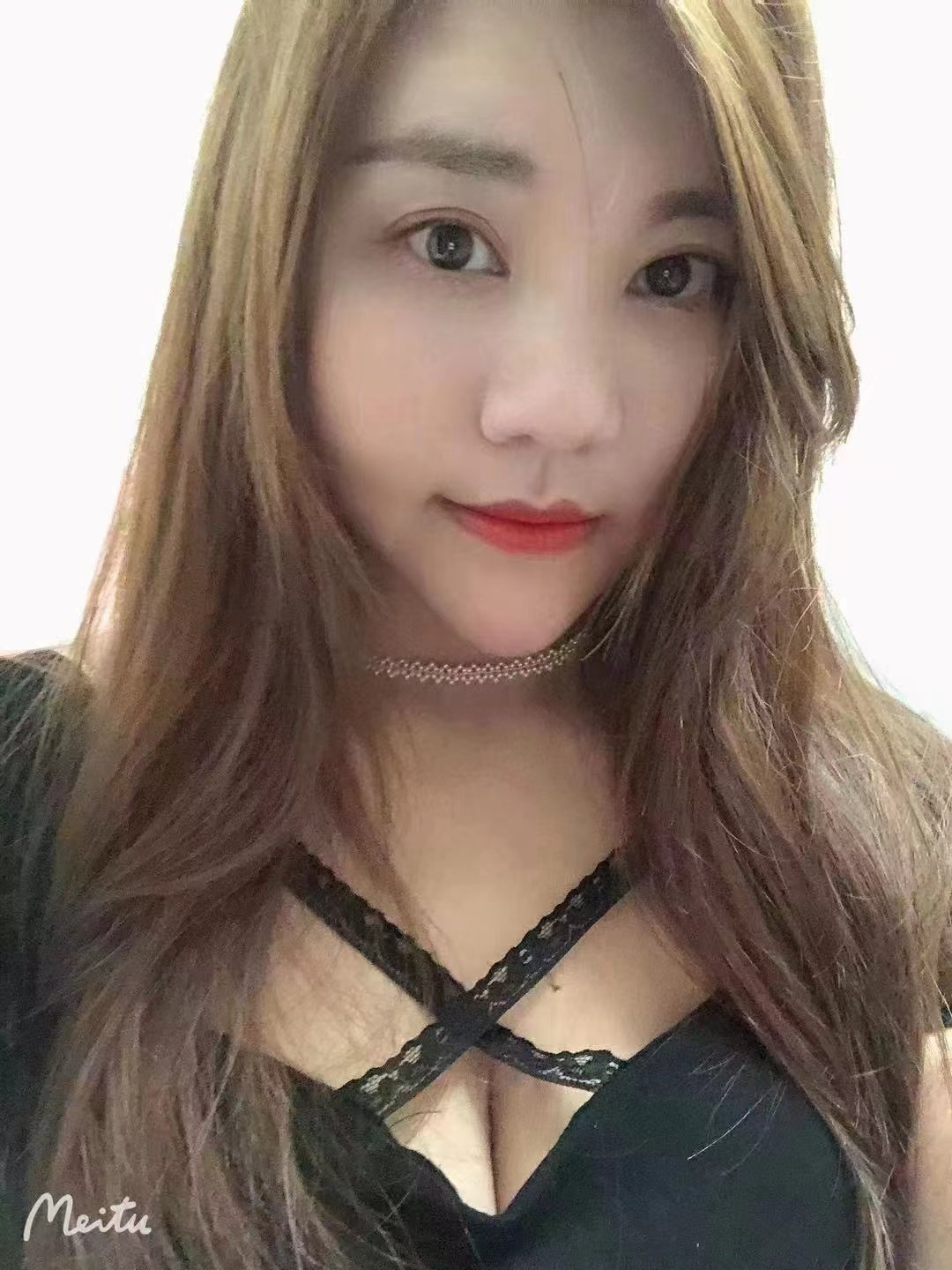 00后Sao货 大胸妹 前凸后翘 海珠客村庆庆