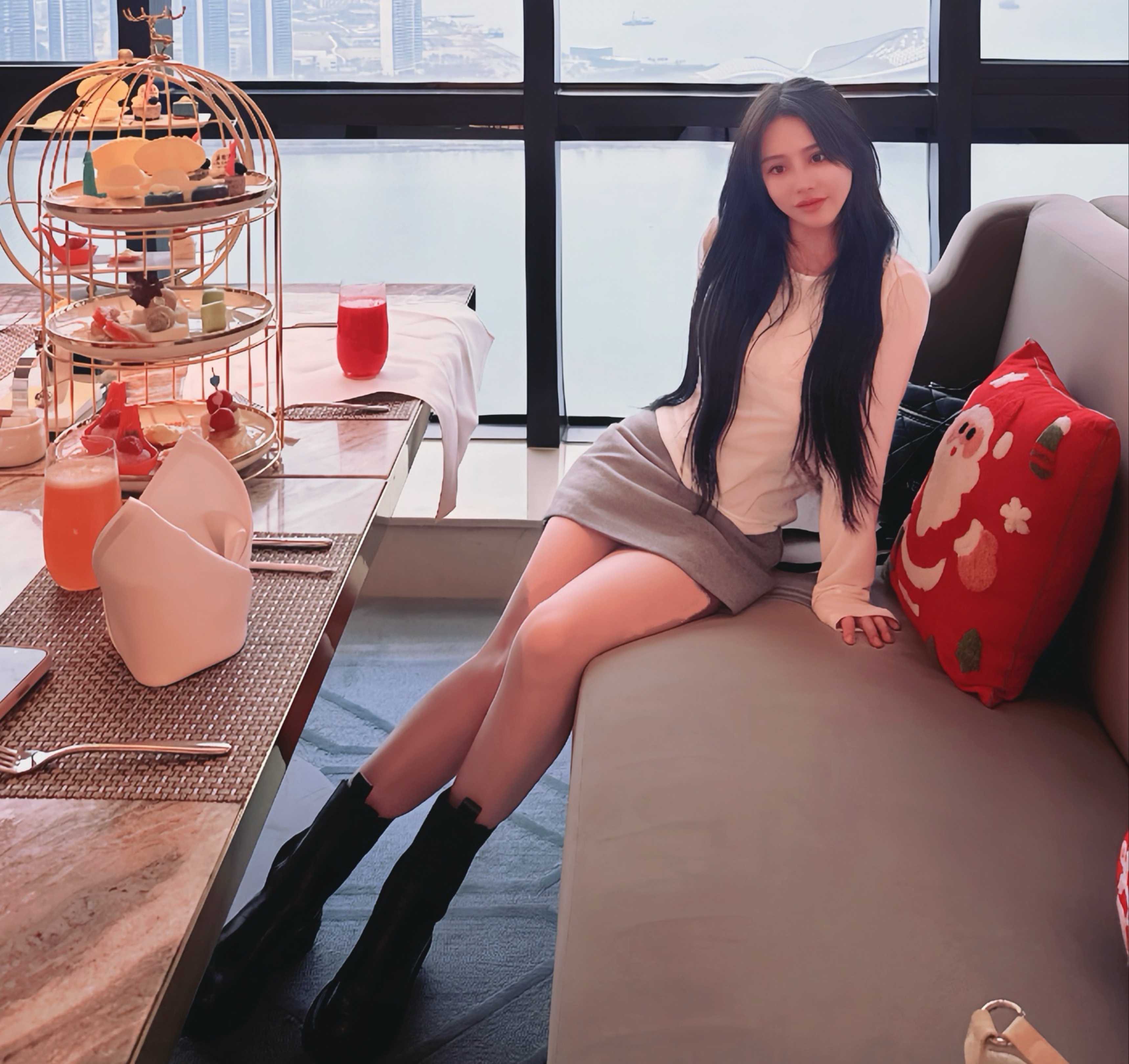 高颜值 中高端个人外围 天河东站香奈