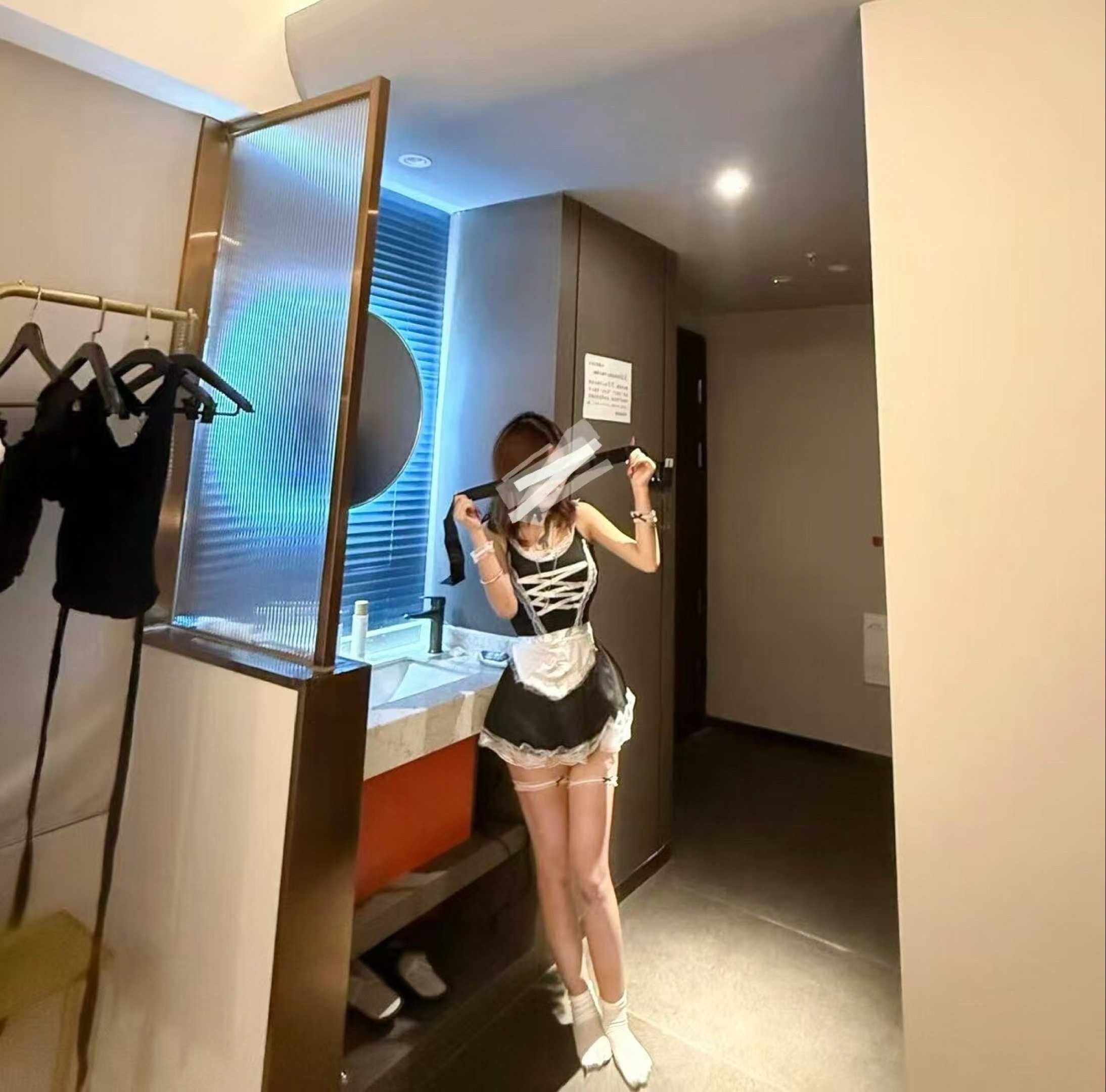 天河18岁西施 温柔水多且敏感 讲卫生可蛇纹