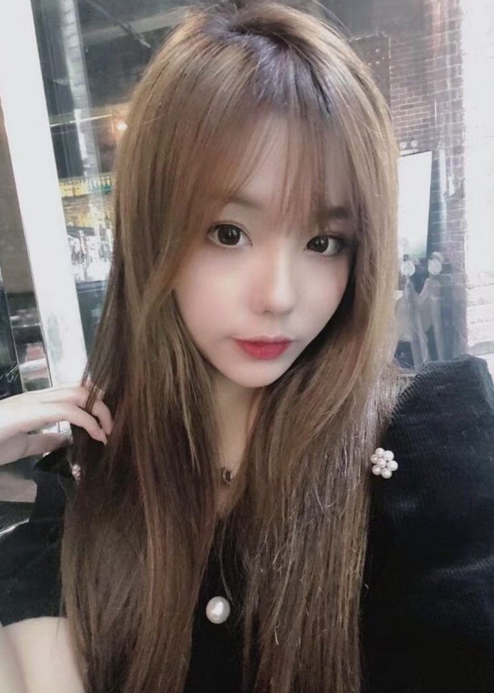 普陀白嫩兼职小甜妹