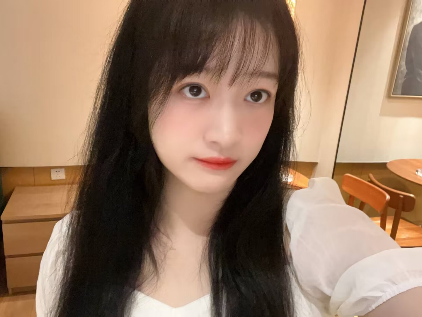 天河燕塘米娜 皮肤嫩白，身材极品 高档公寓