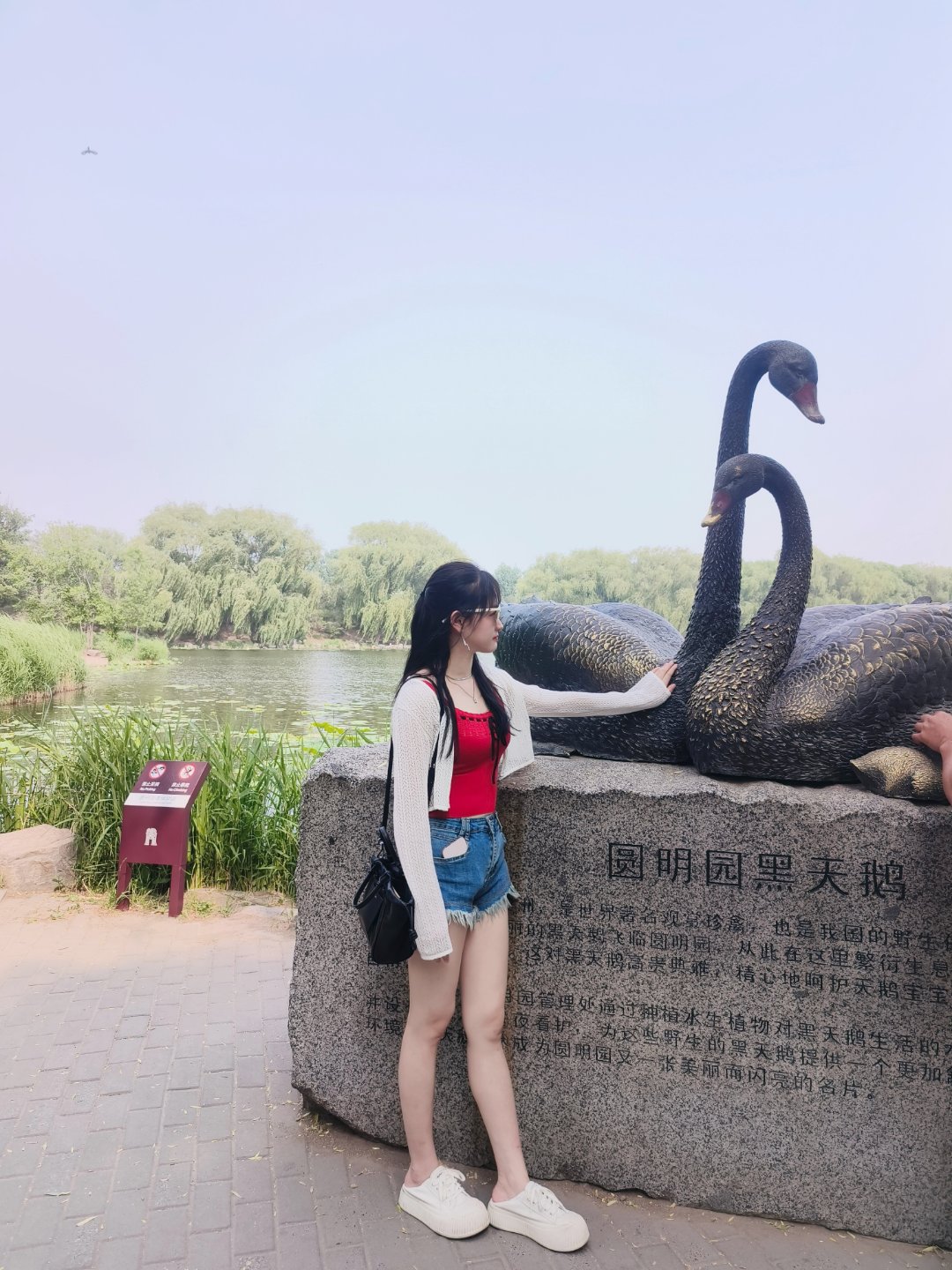 天河燕塘米娜 皮肤嫩白，身材极品 高档公寓