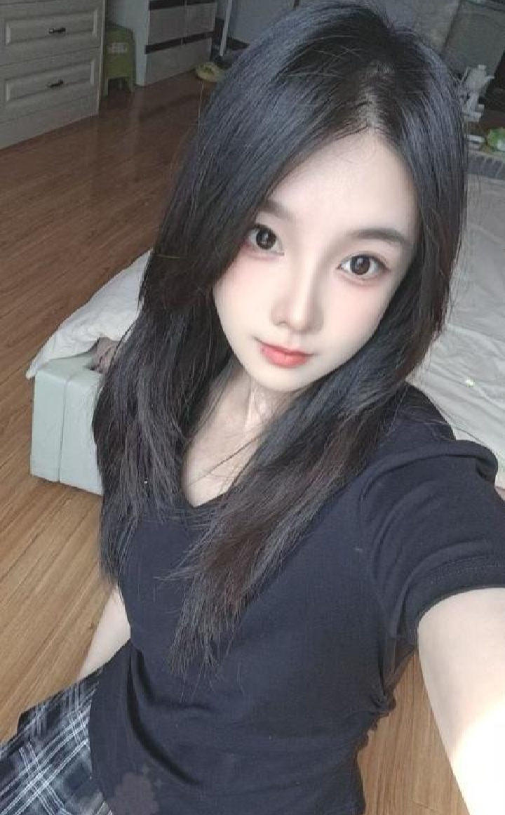 东湖颜值甜妹糖果儿