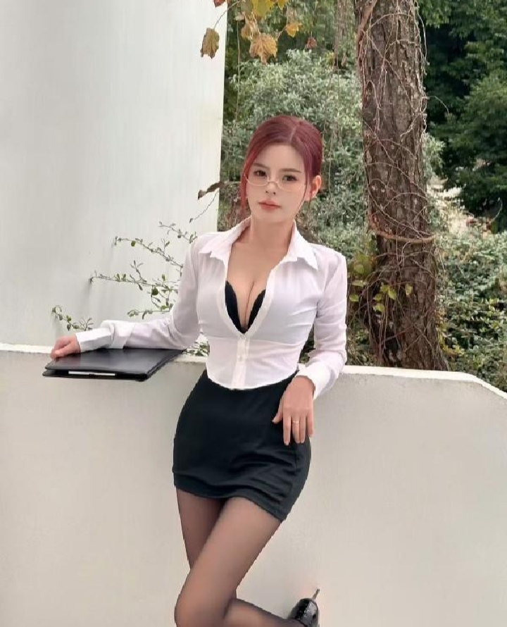 成华制服小少妇