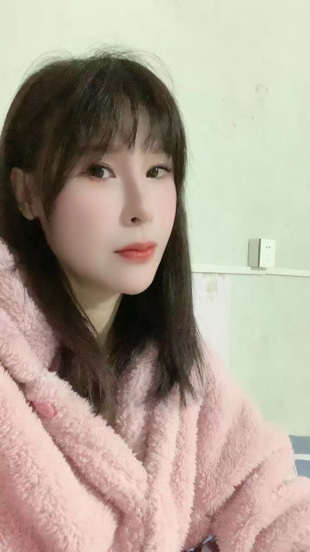 极品少妇、韵味十足