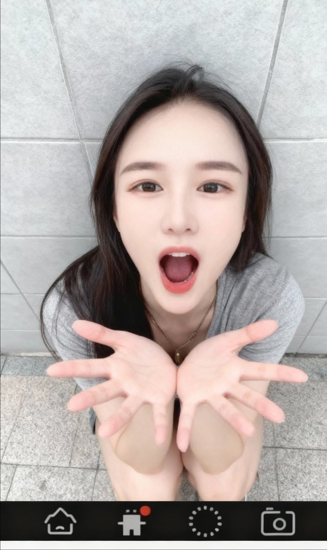 天河车陂媚羊 150 80斤 小个子 轻松抱起解锁姿势