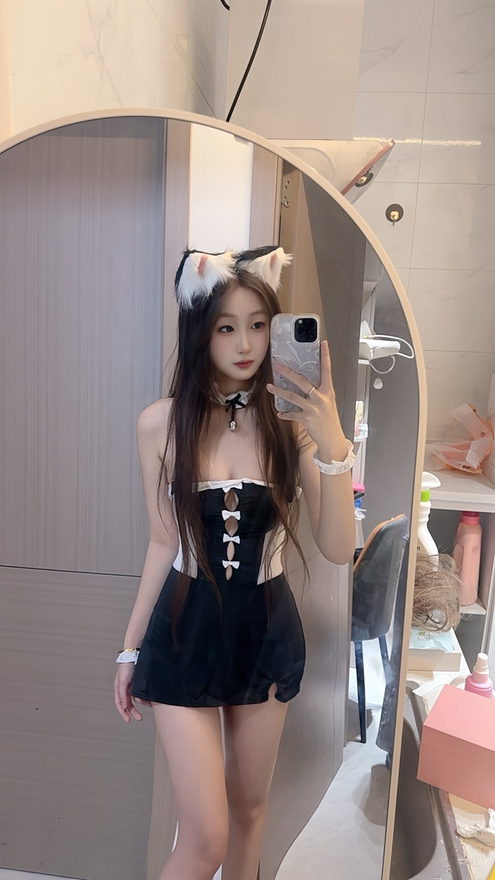 天河车陂18岁小琪琪 主打听话 制服黑丝应有尽有