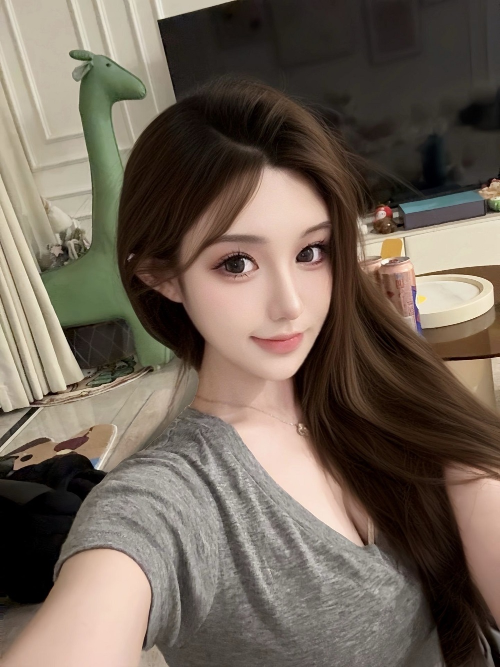 天河潭村小小 20岁 高颜值 初来广州 望君满意