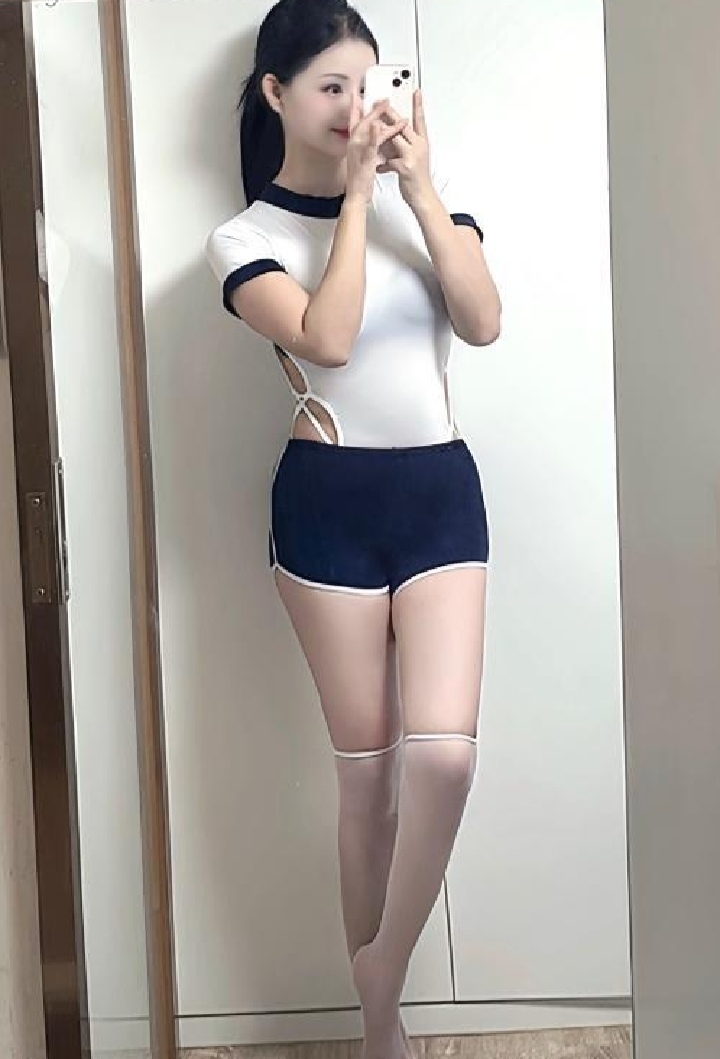 南城美艳性感阿初